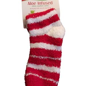 New aloe infused slipper fuzzy socks